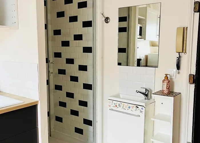 Appartement Charming Place 2 Min From L'arc De Triomphe *