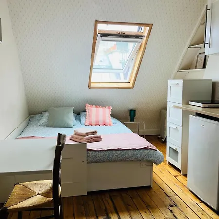 Charming Place 2 Min From L'arc De Triomphe شقة باريس