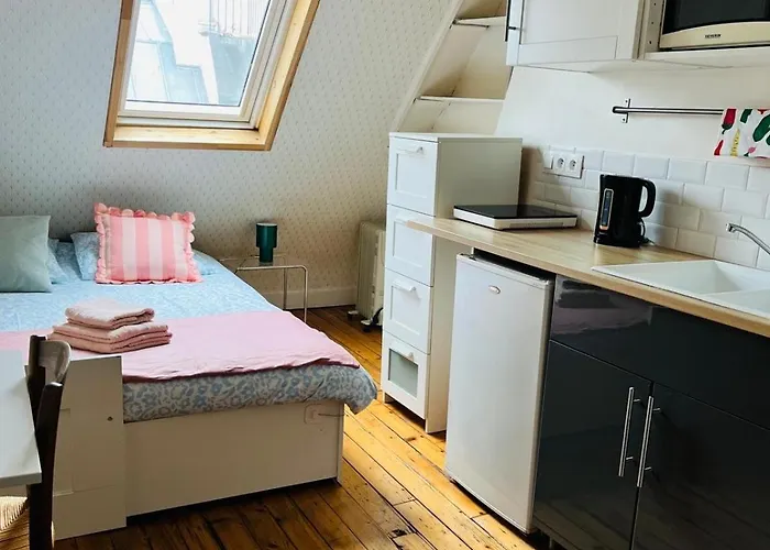 Apartment Charming Place 2 Min From L'arc De Triomphe Paris